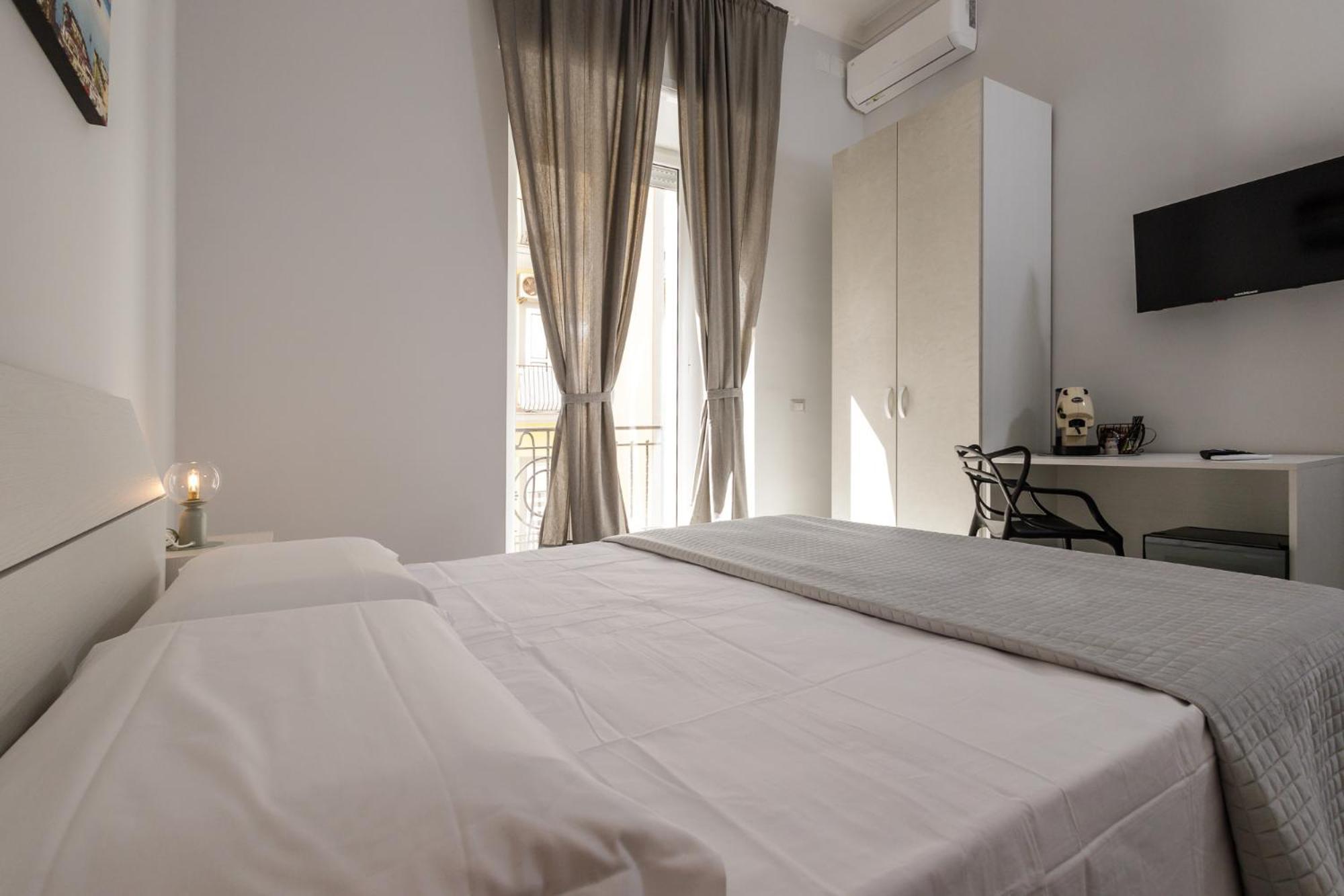 Affittacamere Caroline's House Napoli